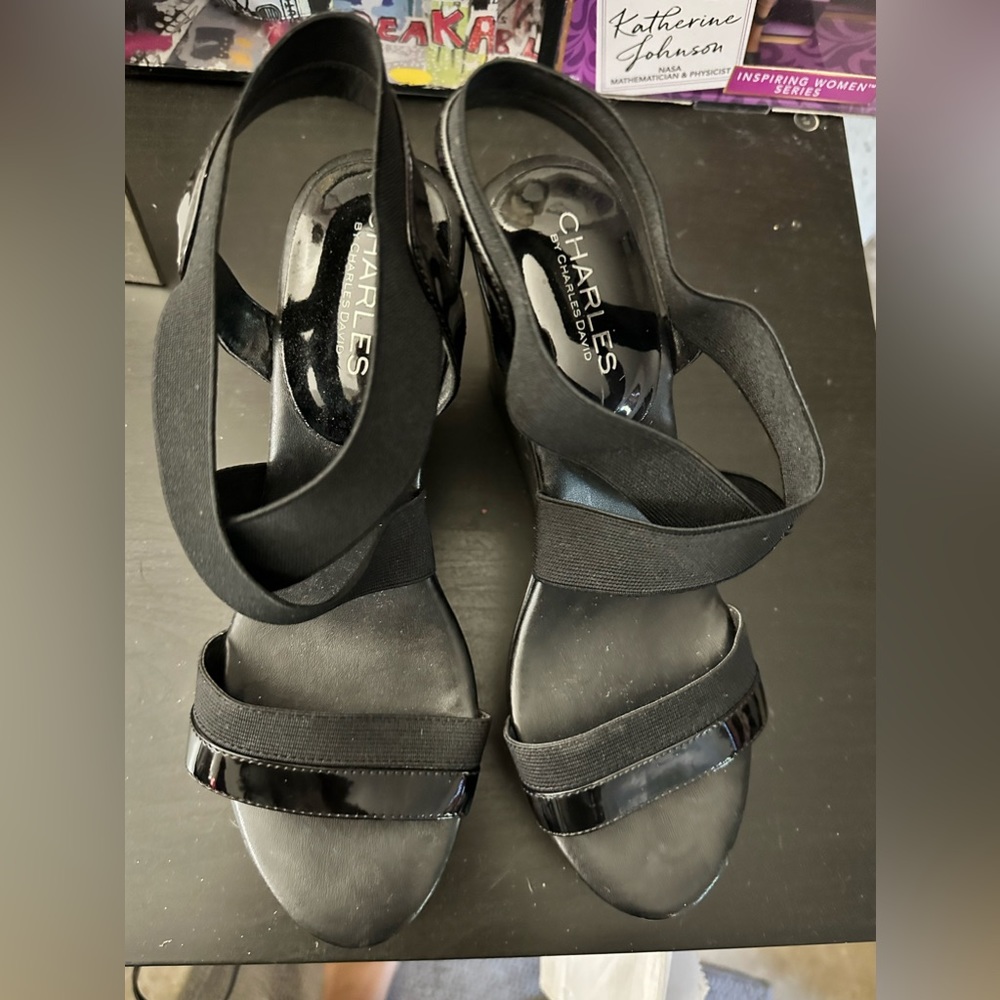 Charles by Charles David black wedges - Picture 2 of 3